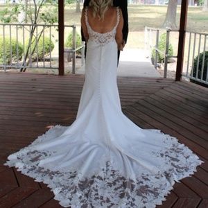 Wedding dress